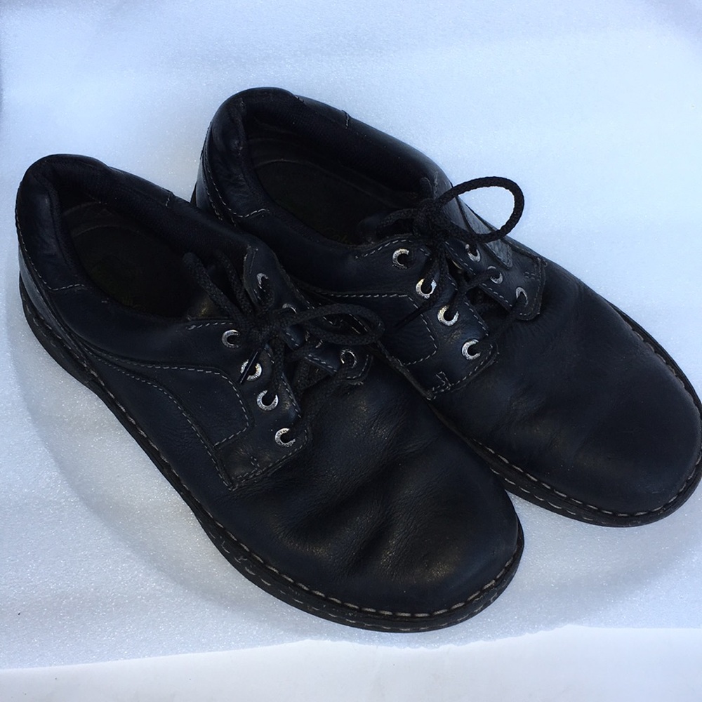 Columbia Charles Lace Up Oxfords